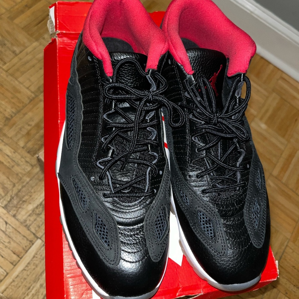 Air Jordan 11 Retro Low IE "Bread" 2021 - Size 11.5